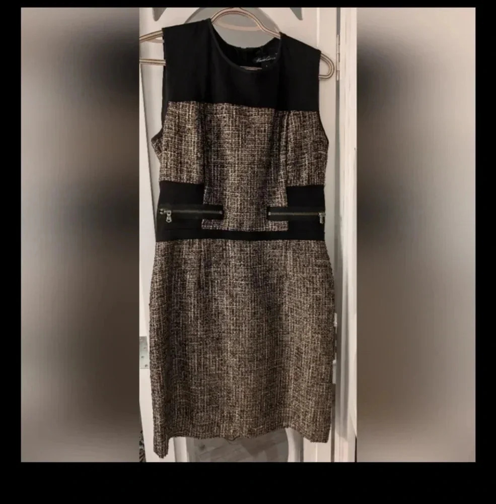 Kenneth Cole Black Gold Sheath Dress Size 8 Business